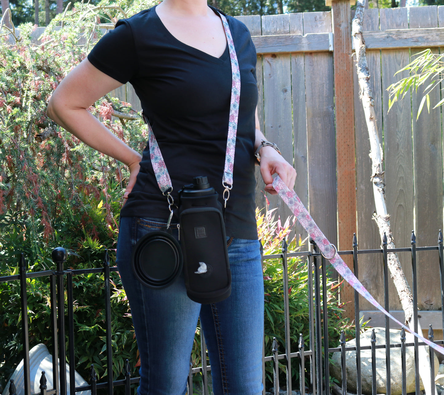 Blooming Elegance Water Bottle Crossbody