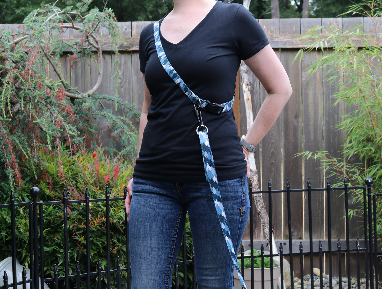 Blue Camo Trees Handsfree Leash Attachment