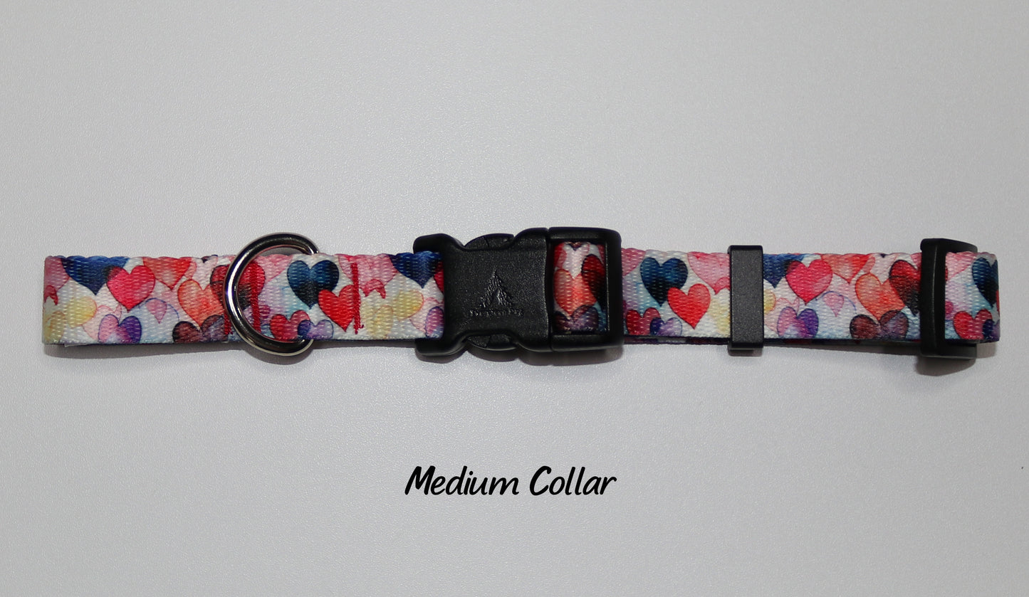 Dancing Hearts Collar