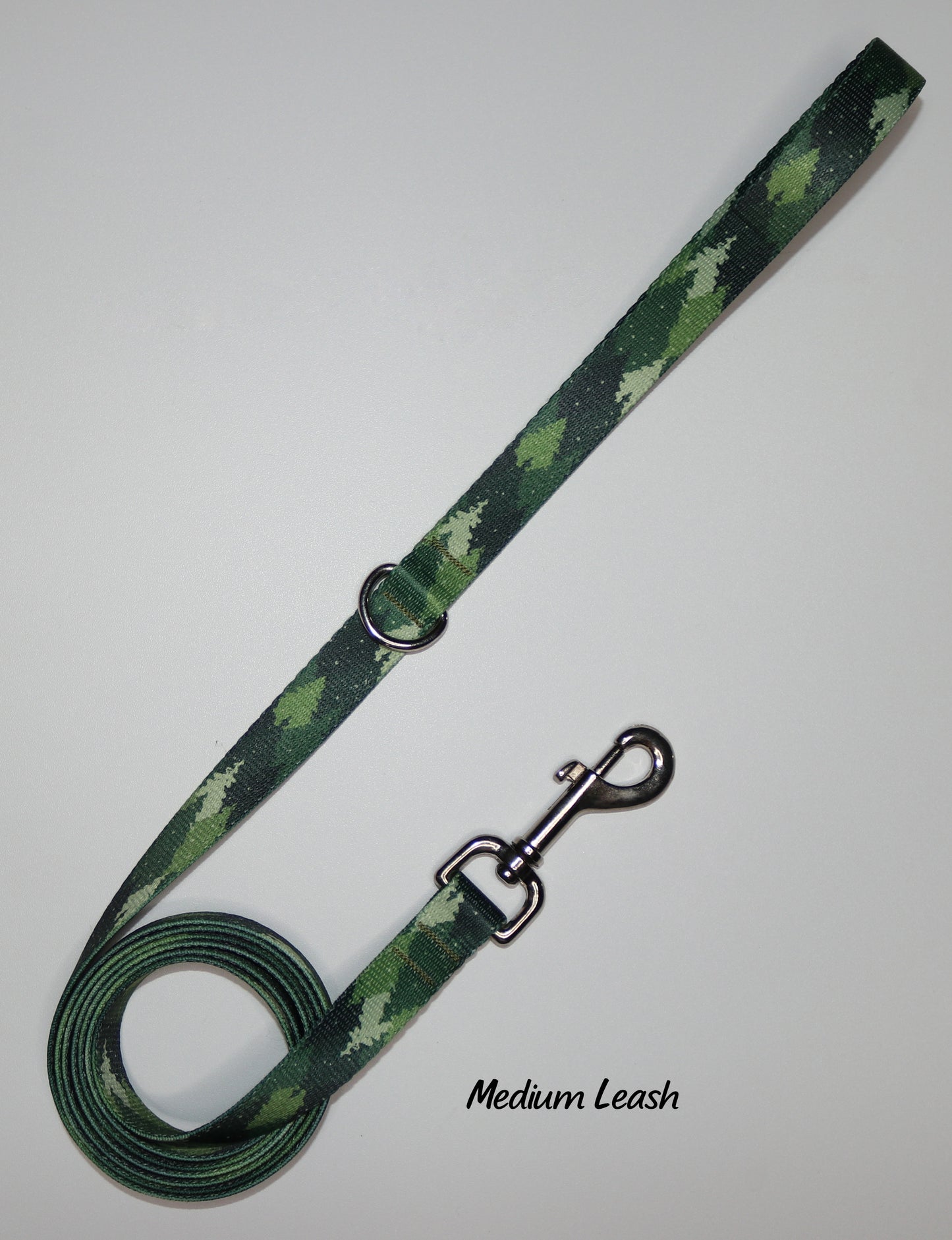 Green Camo Trees Leash