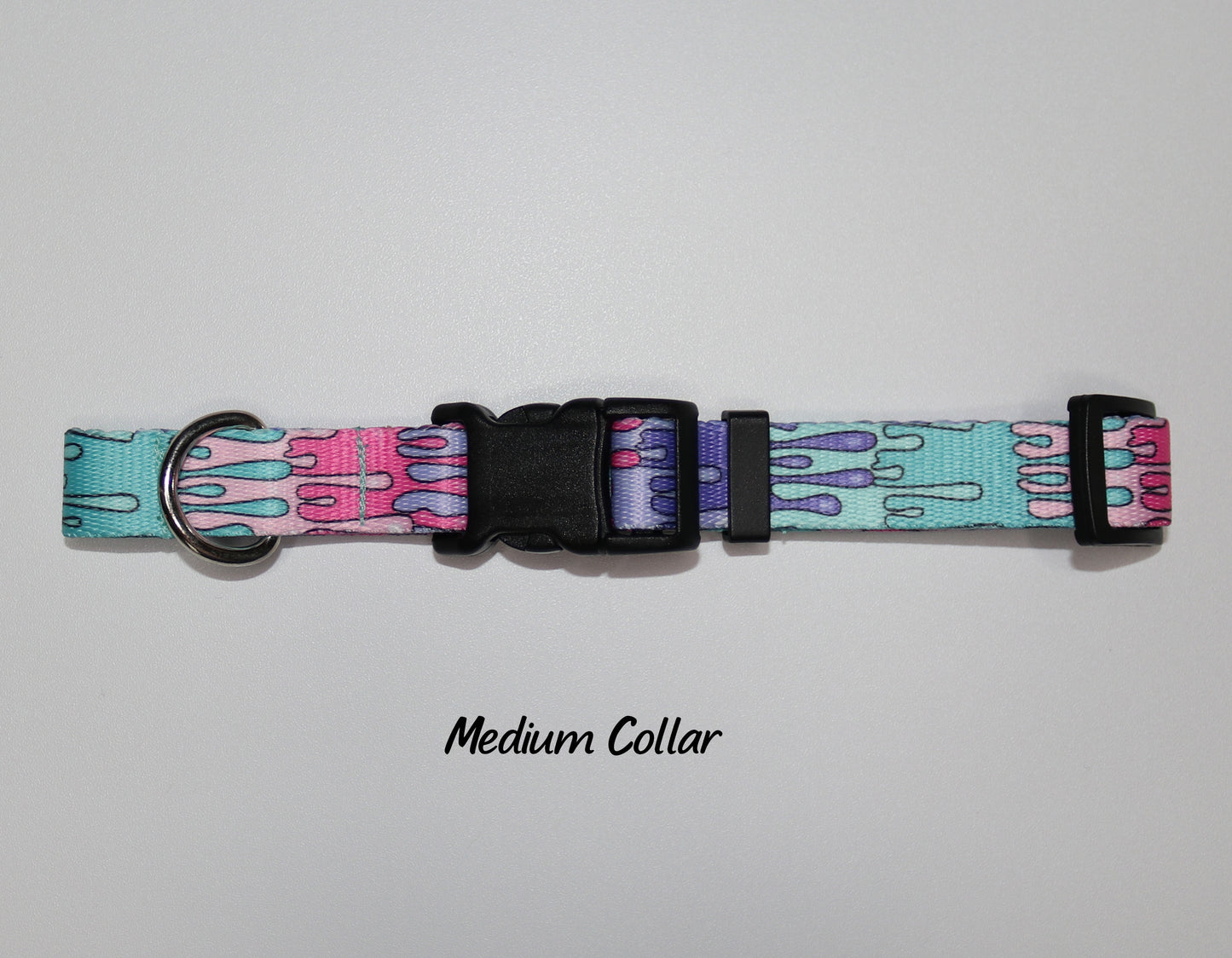 Playful Drips Collar